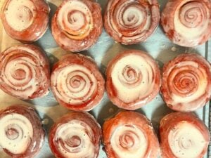 Vegan Cinnamon Rolls